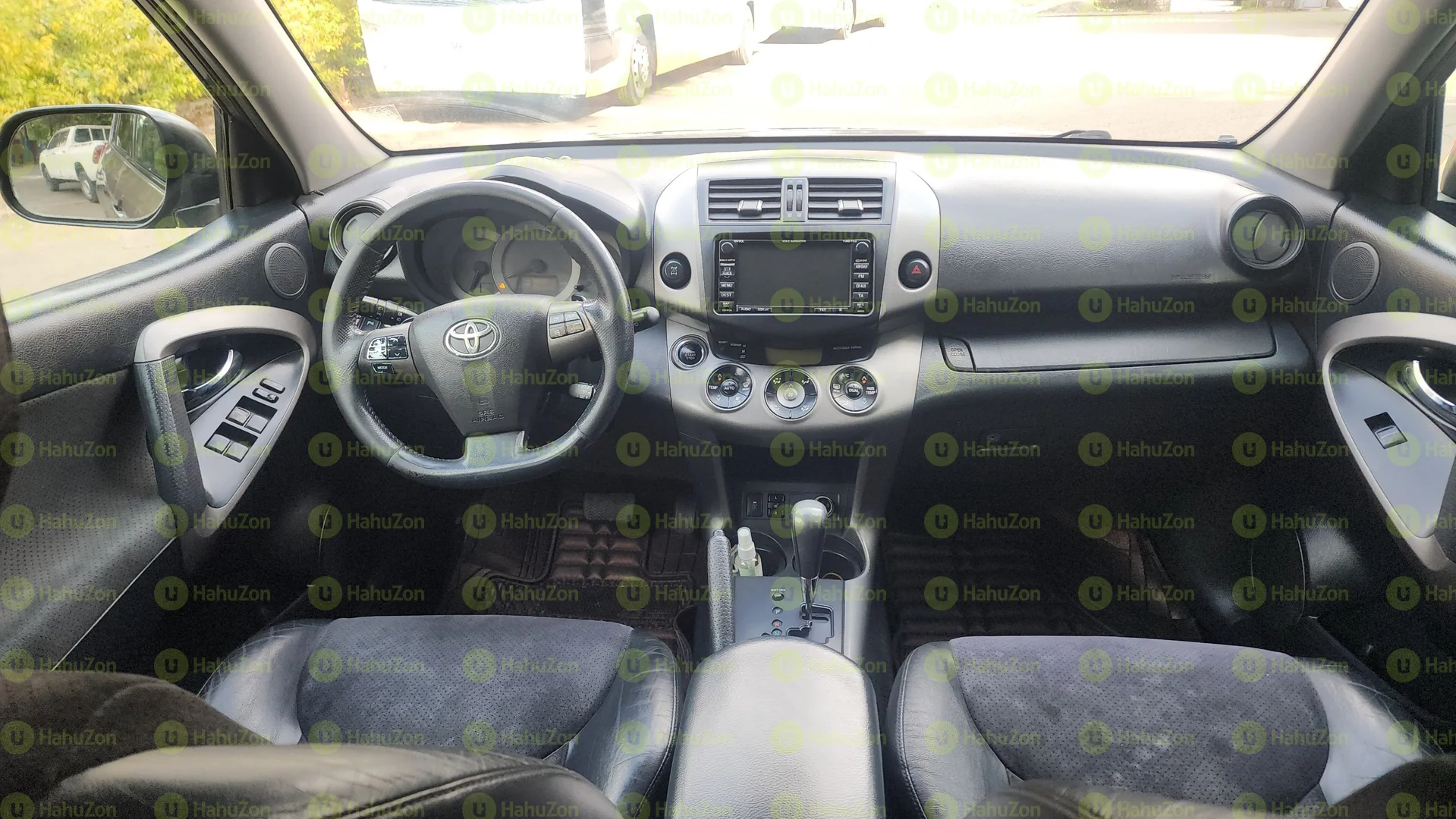 2011 Model-Toyota Rav4