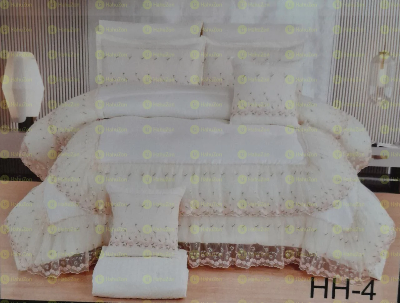 8 Pcs Comforter Set