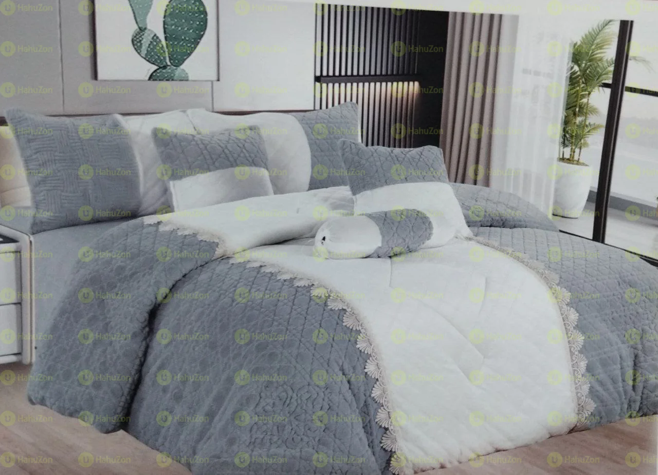 7 Pcs Comforter Set