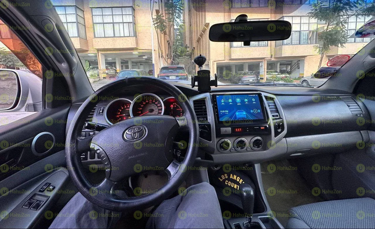 2008 Model-Toyota Tacoma