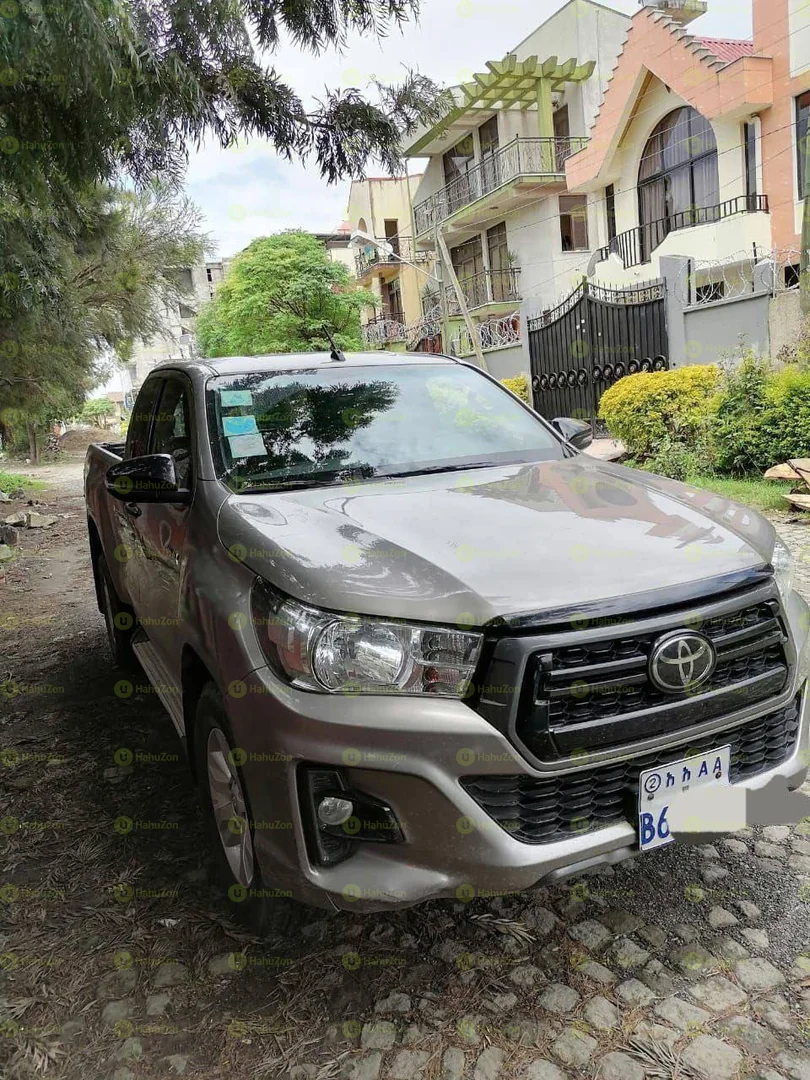 2020 Model-Toyota Hilux Revo