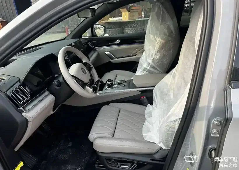 2025 Model-BYD Tang DMi