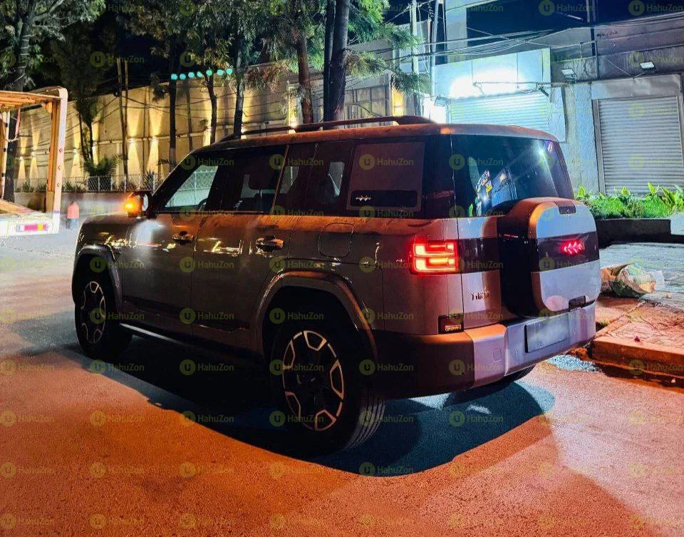 2025 Model-BYD Leopard Titanium 7 PHEV