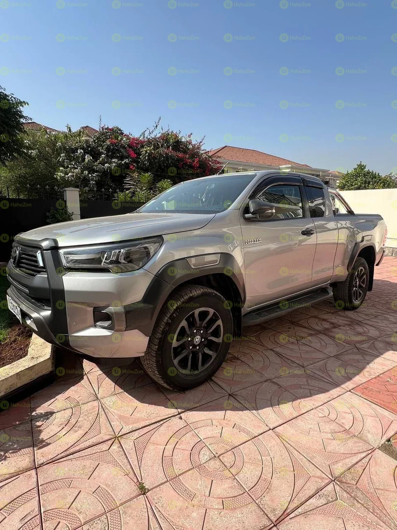 2021 Model-Toyota Hilux Invincible X-Cab