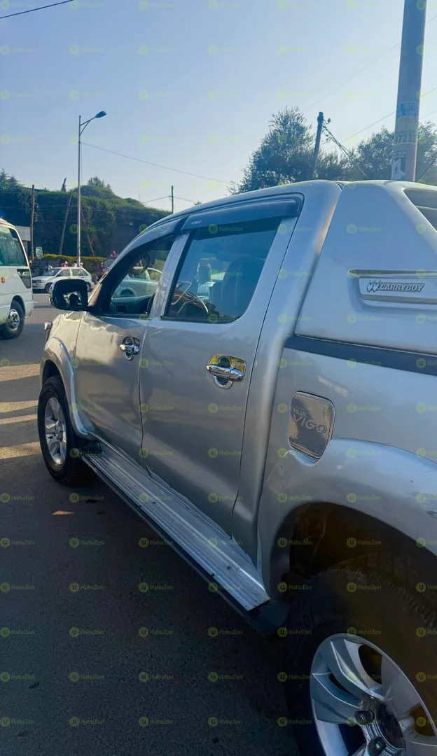 2012 Model-Toyota Vigo Double Cab