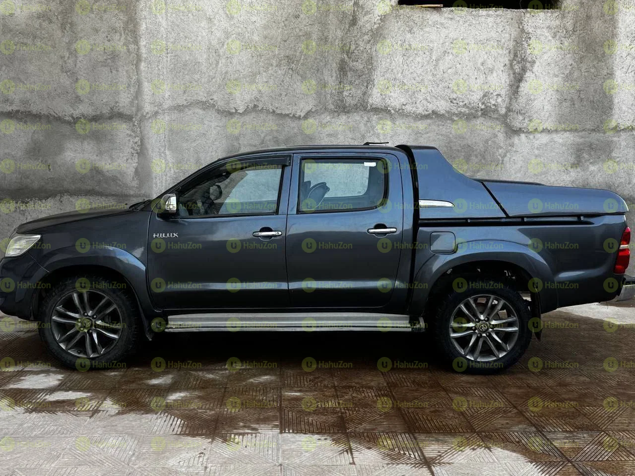 2012 Model-Toyota Hilux Double Cab
