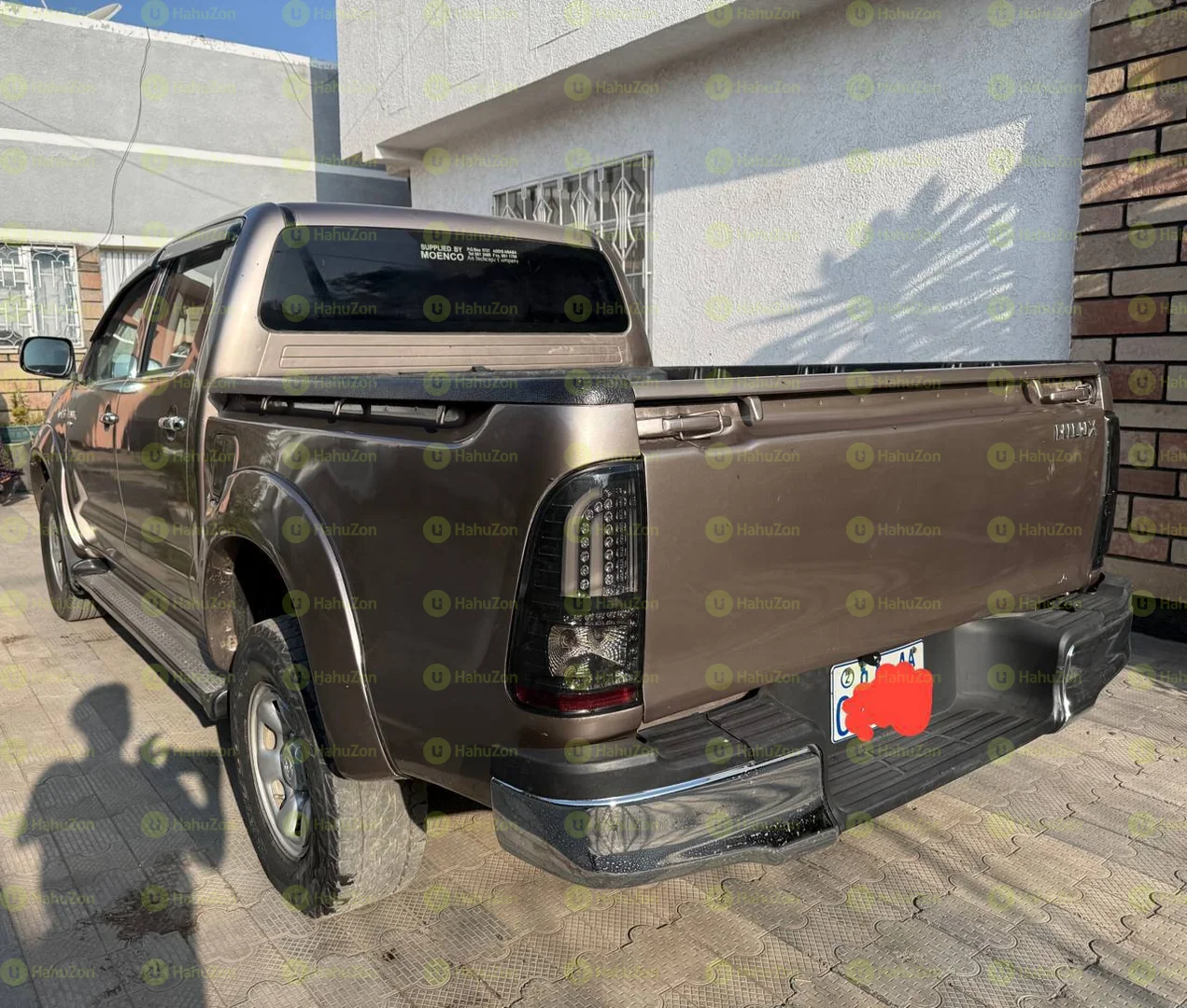 2010 Model-Toyota Hilux