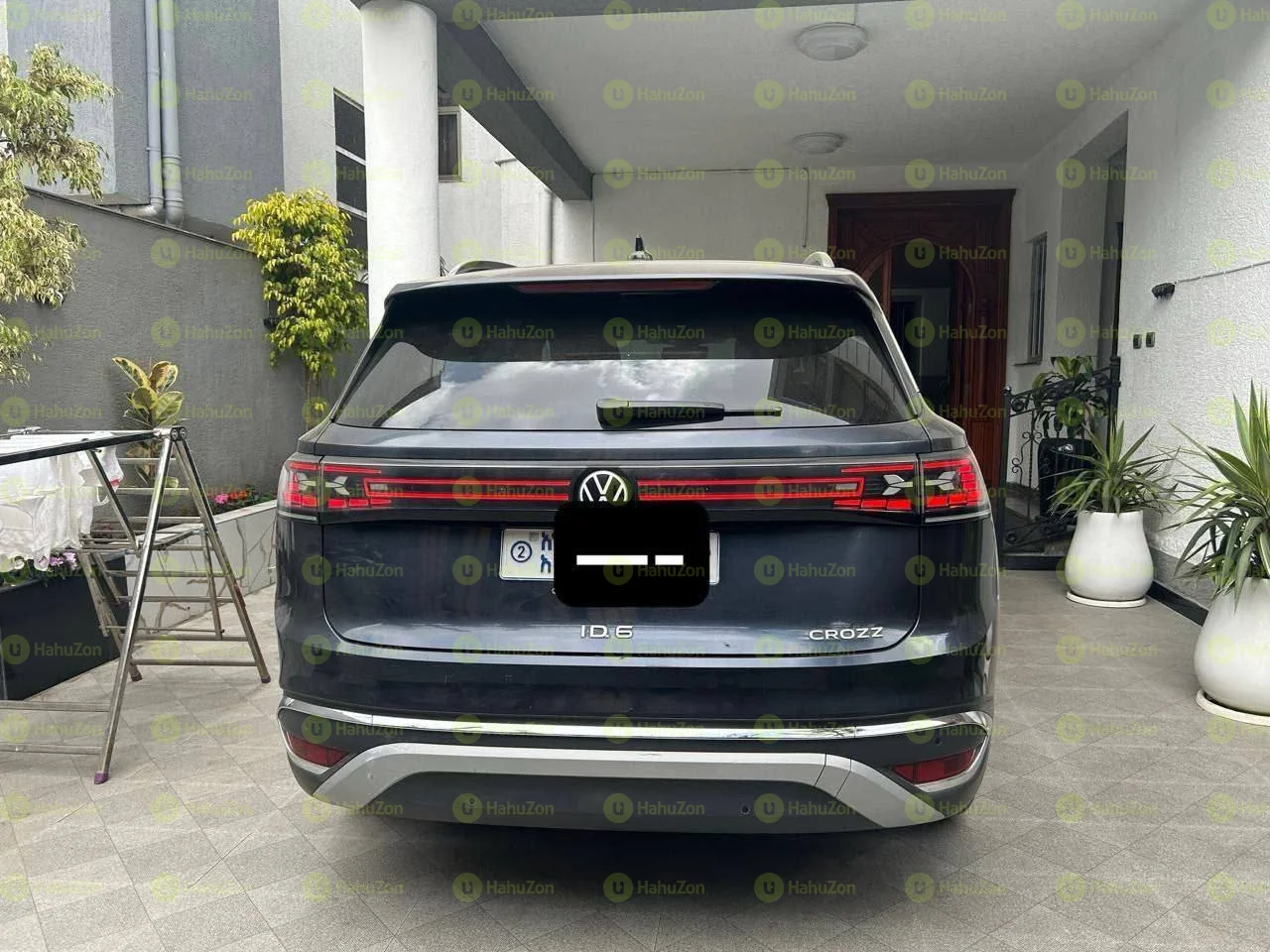 2022 Model-Volkswagen ID.6 Crozz Pro