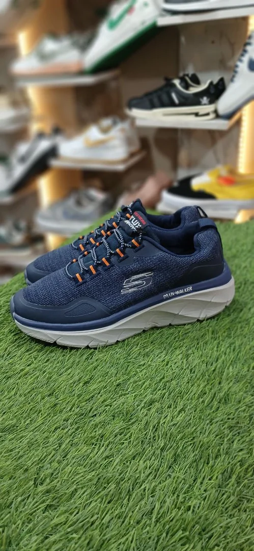 Skecher Max Cushion Men's Shoes