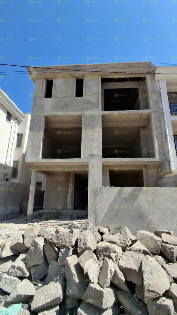 150 ካሬ የሚሸጥ ቤት በአያት ዳስቦራ ሰፈር