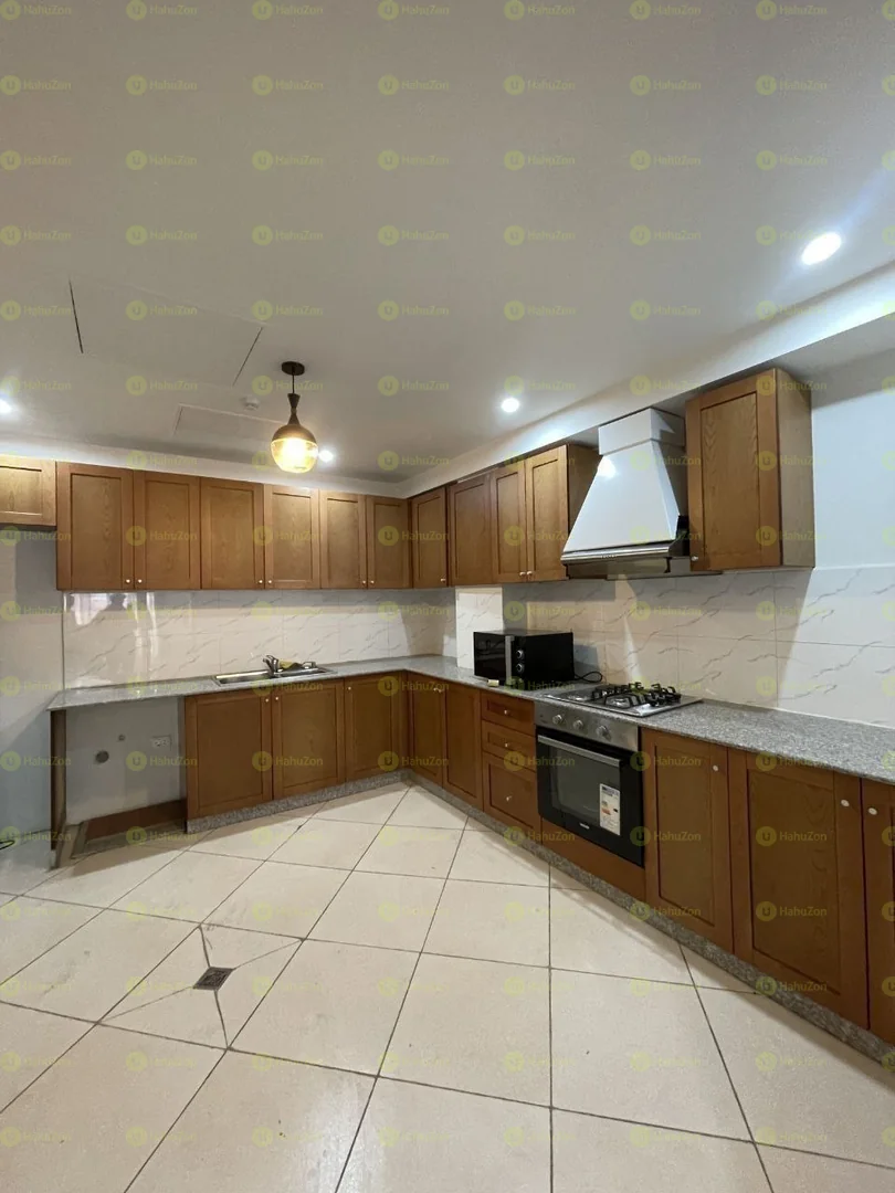 250 ካሬ የሚሸጥ G+1 ቤት በአያት ሆሴ እሪልእስቴት