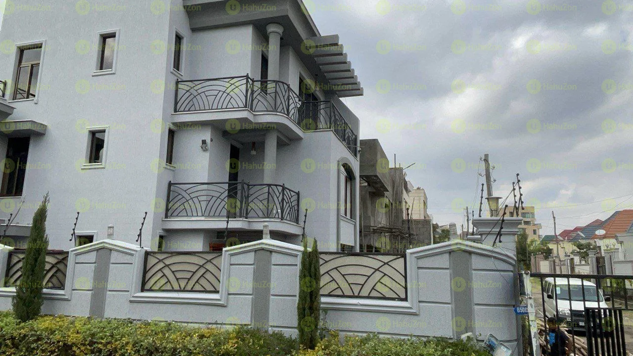 150 ካሬ የሚሸጥ G+2 ቤት በአያት