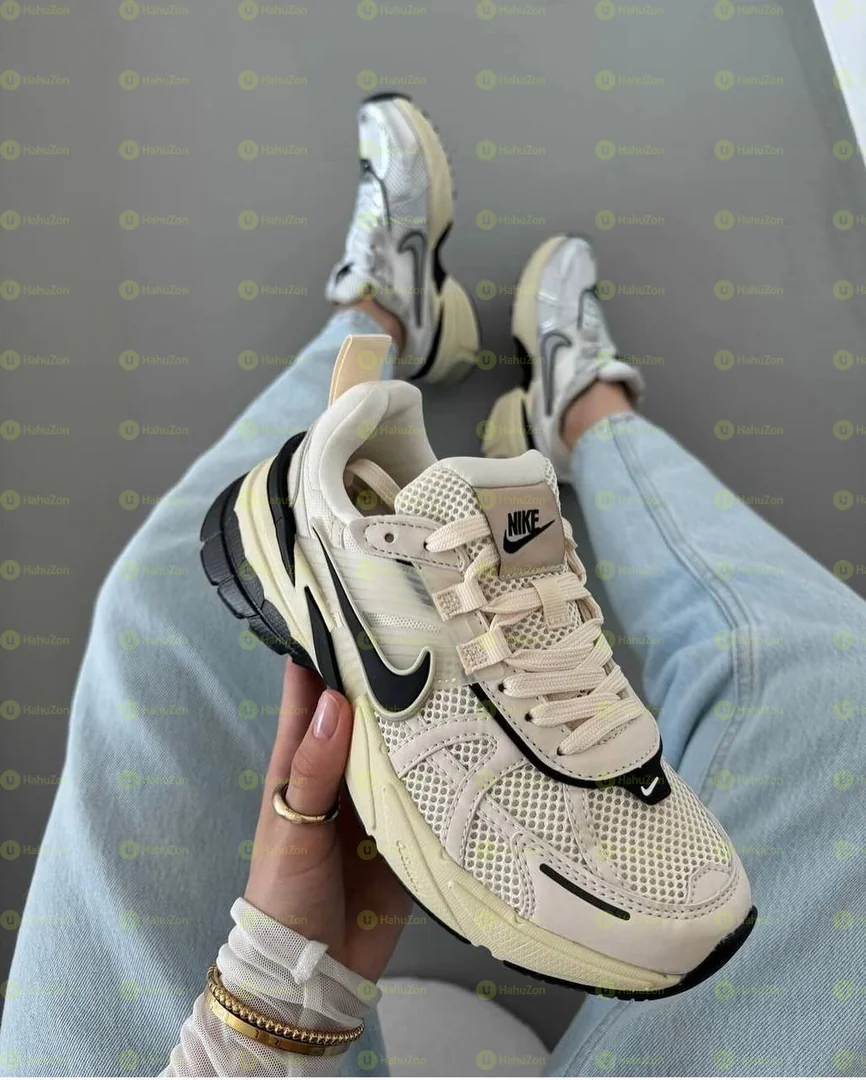 Nike v2k Crame Women's Shoes