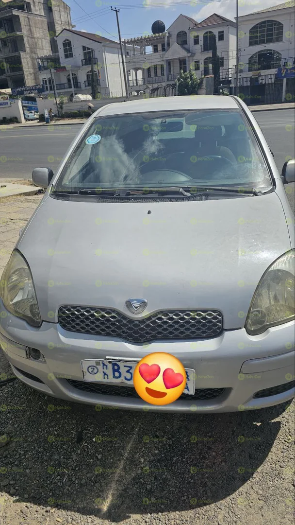 2004 Model-Toyota Vitz