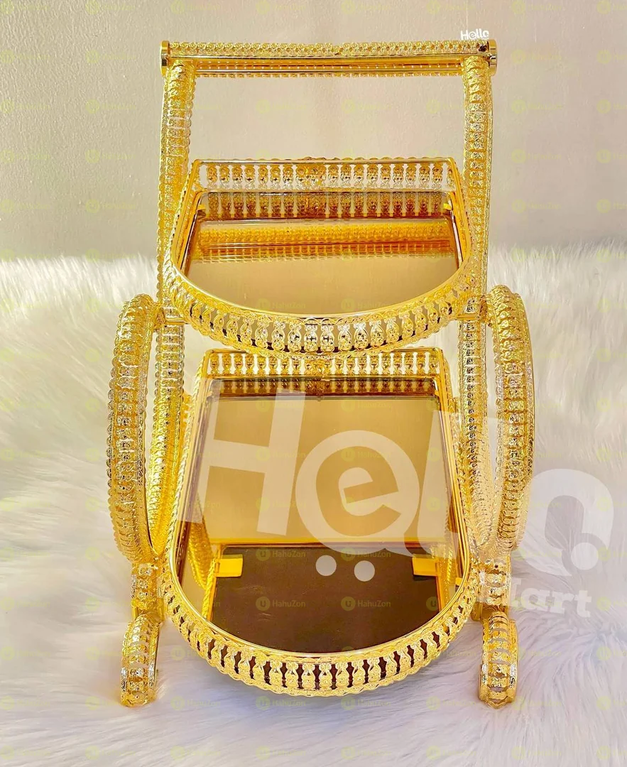 የተለያዩ መጠጦች እና ምግቦች ማቅረቢያ ጋሪ