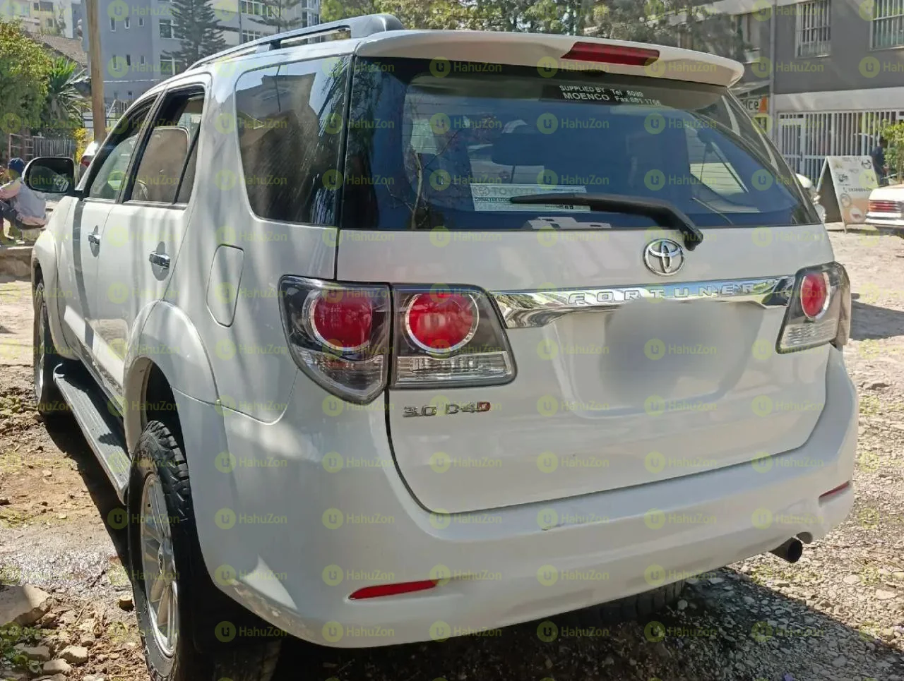 2015 Model-Toyota Fortuner