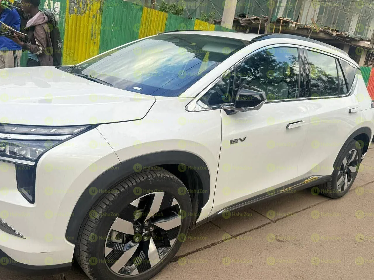 2023 Model-Mitsubishi Airtrek EV