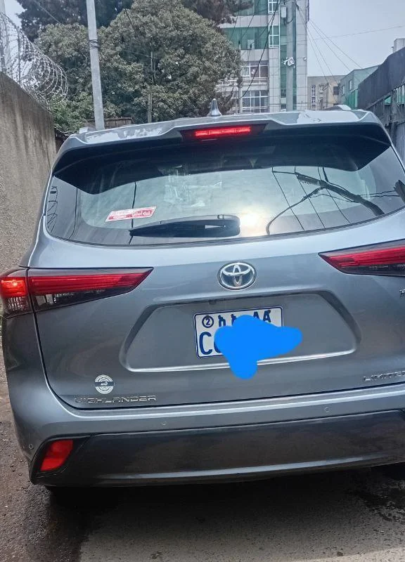 2023 Model-Toyota Highlander