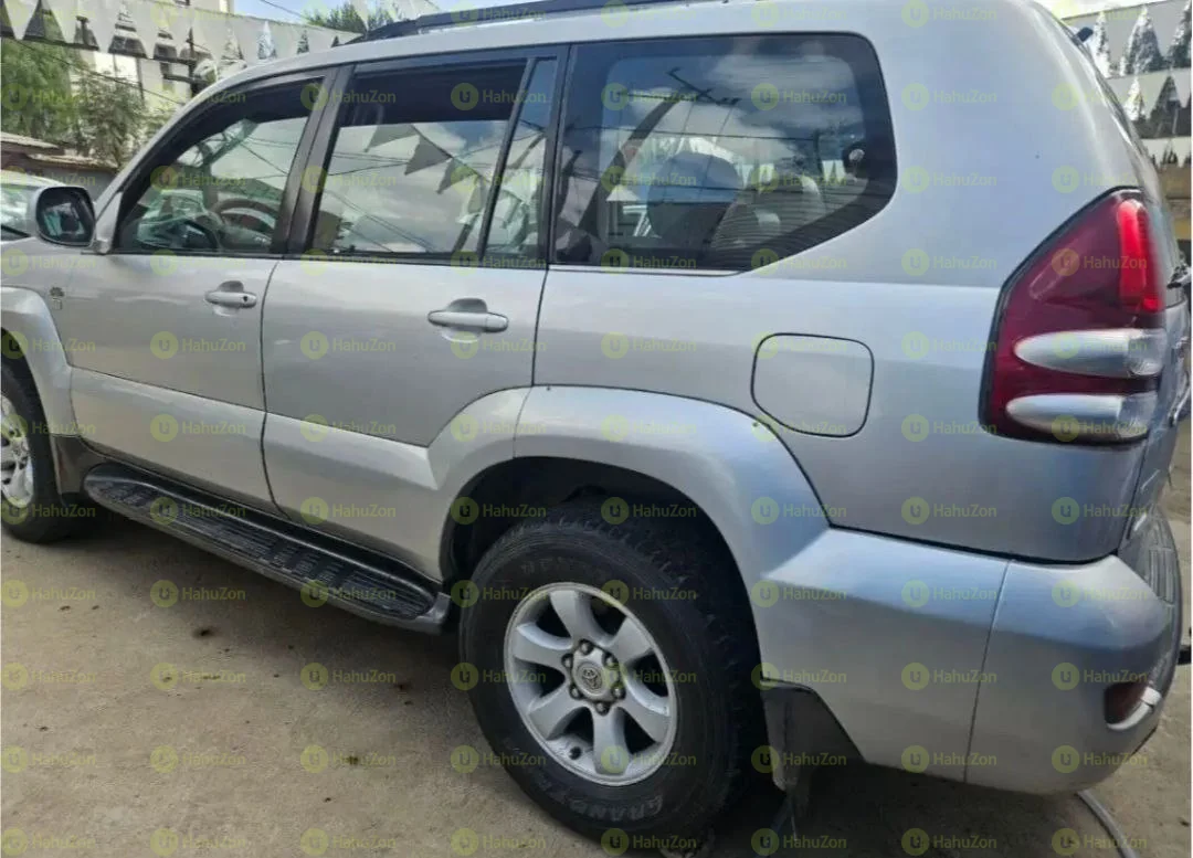 2005 Model-Toyota Prado