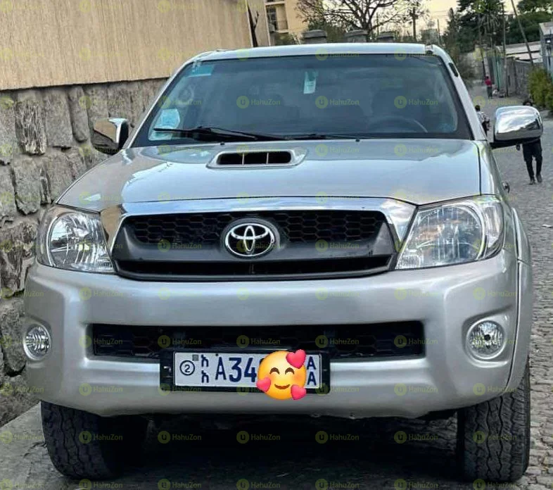 2010 Model-Toyota Hilux
