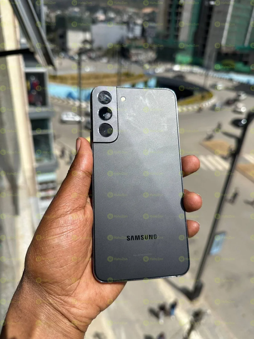 Samsung Galaxy S22 Plus