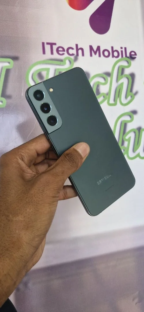 Samsung Galaxy S22 Plus