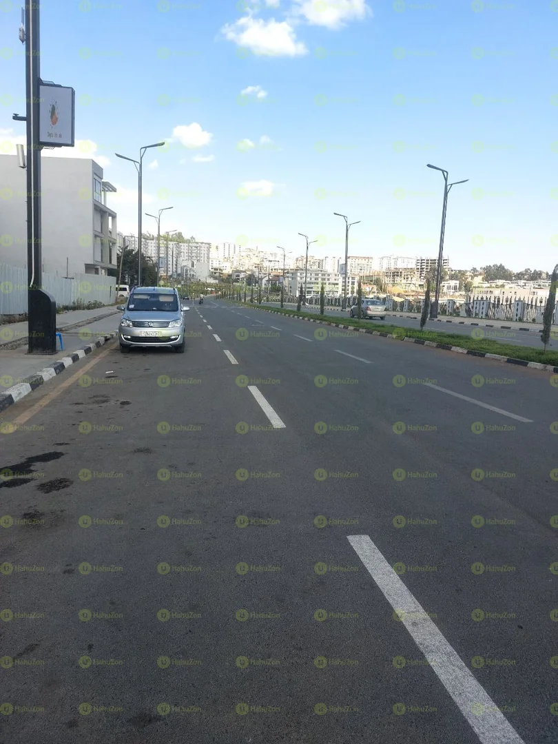 ባለ 3 መኝታ ዘመናዊ አፓርትመንት በሲምሲ ባድሜ ዉስጥ