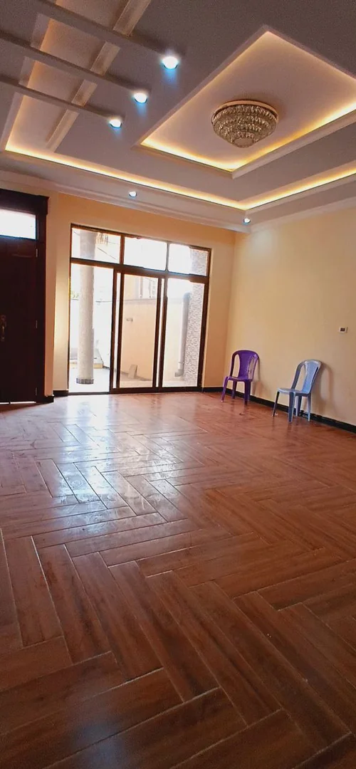 250 ካሬ የሚሸጥ ቪላ ቤት በአያት