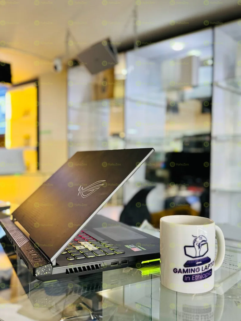 ASUS ROG STRIX G713 Gaming Laptop