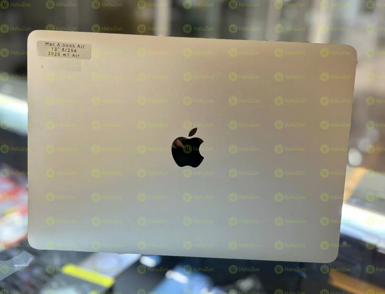 Macbook Air M1 Laptop