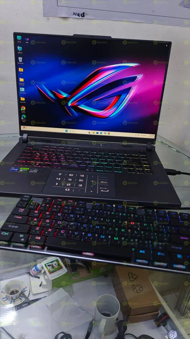 Asus ROG Strix Core ™ i9-13980HX Laptop