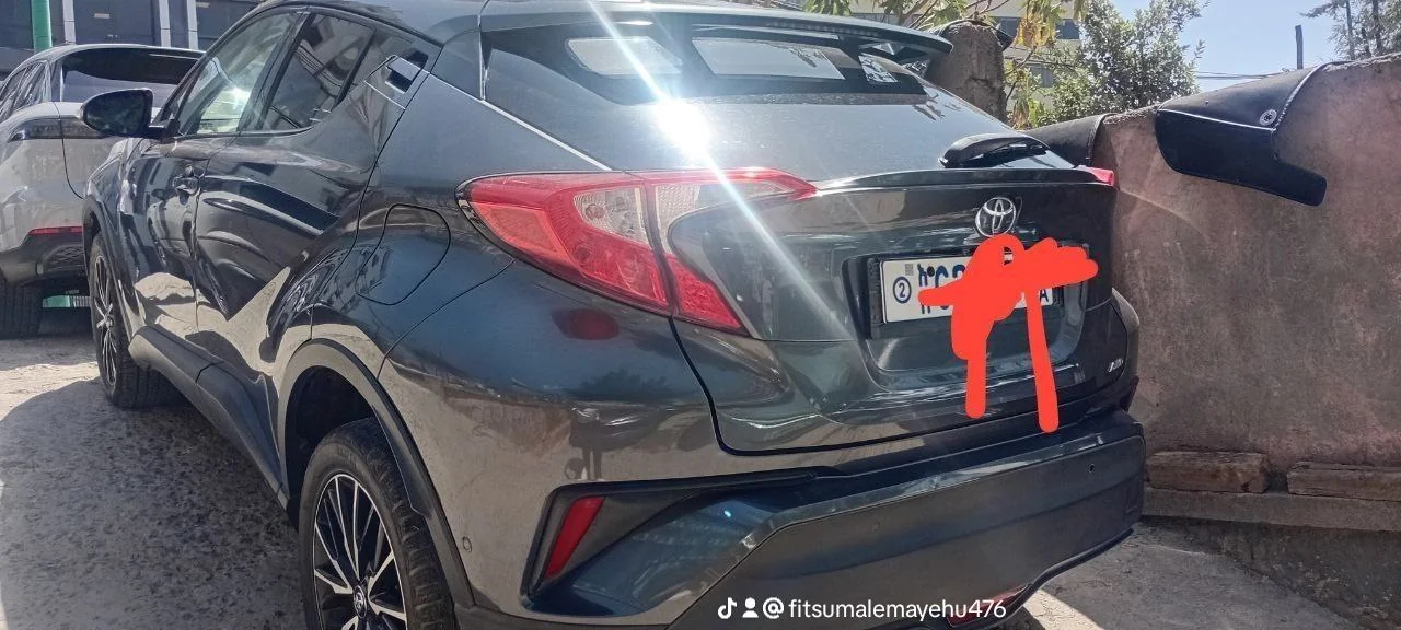 2020 Model-Toyota CHR