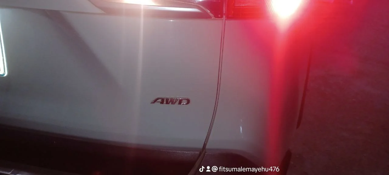 2021 Model-Toyota Rav4