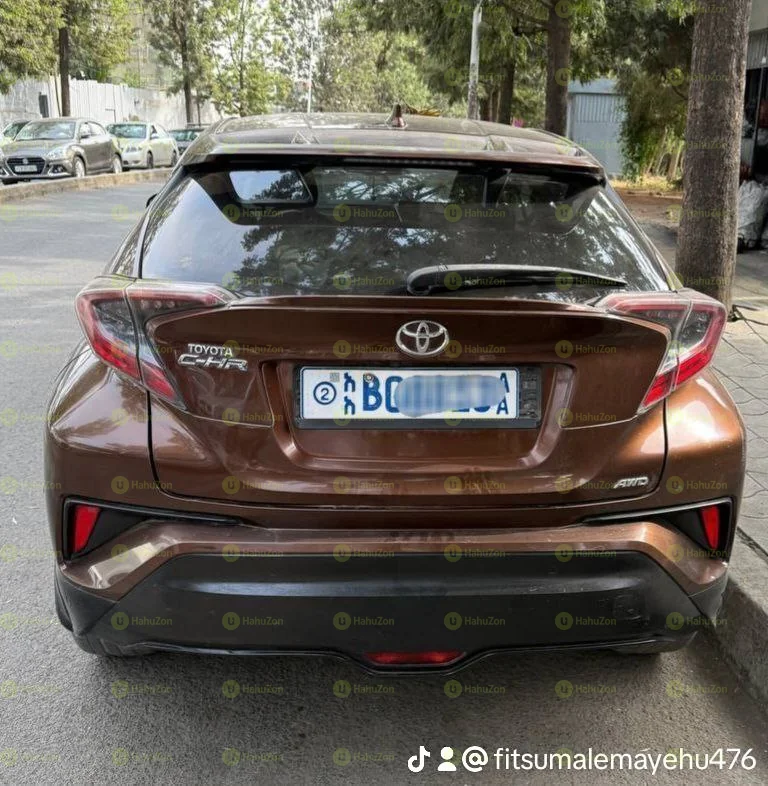 2011 Model-Toyota CHR