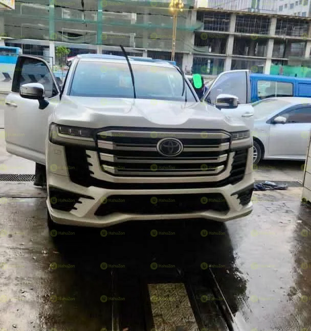 2023 Model-Toyota LandCruiser V6 VX.R