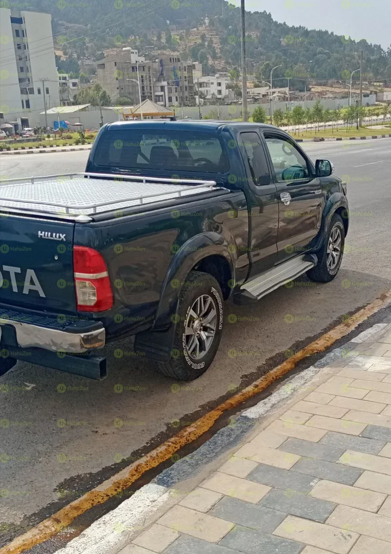 2014 Model- Toyota Hilux vego