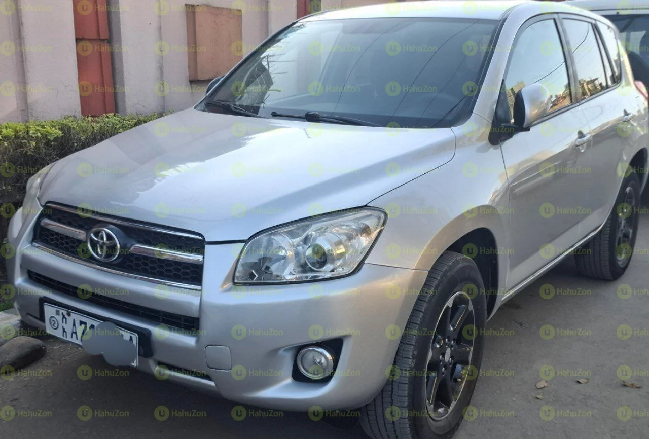 2009 Model-Toyota Rav4