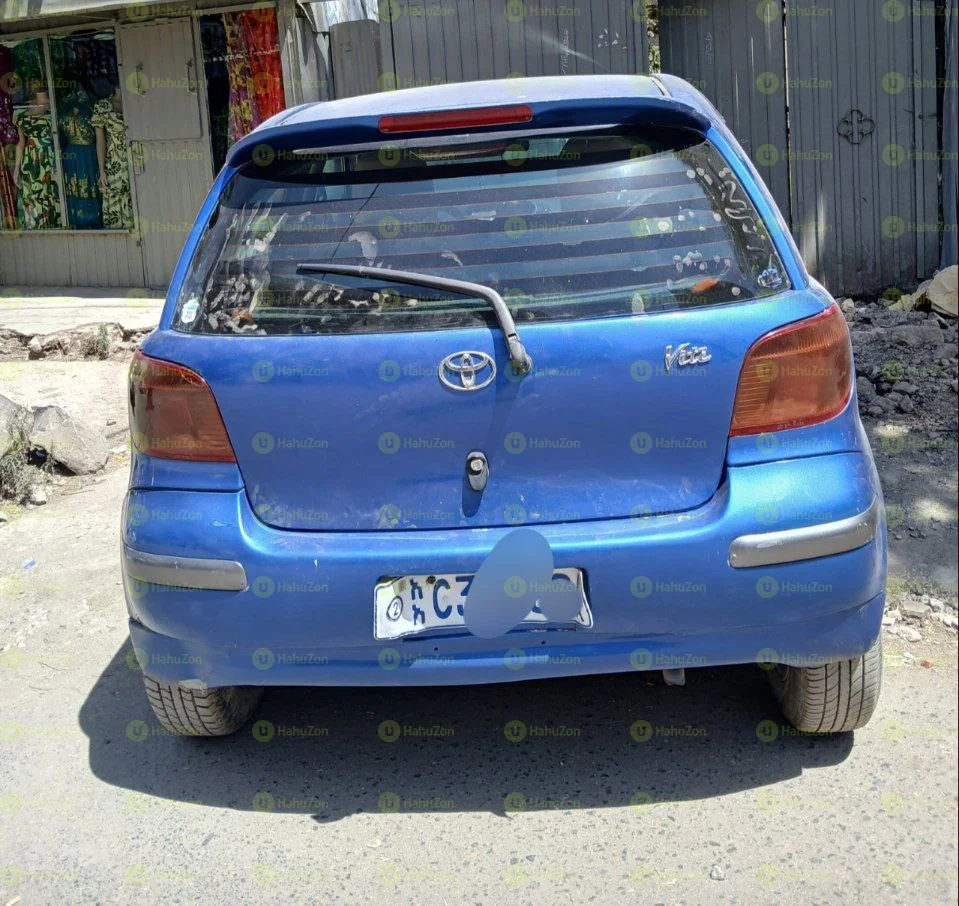 2002 Model-Toyota Vitz