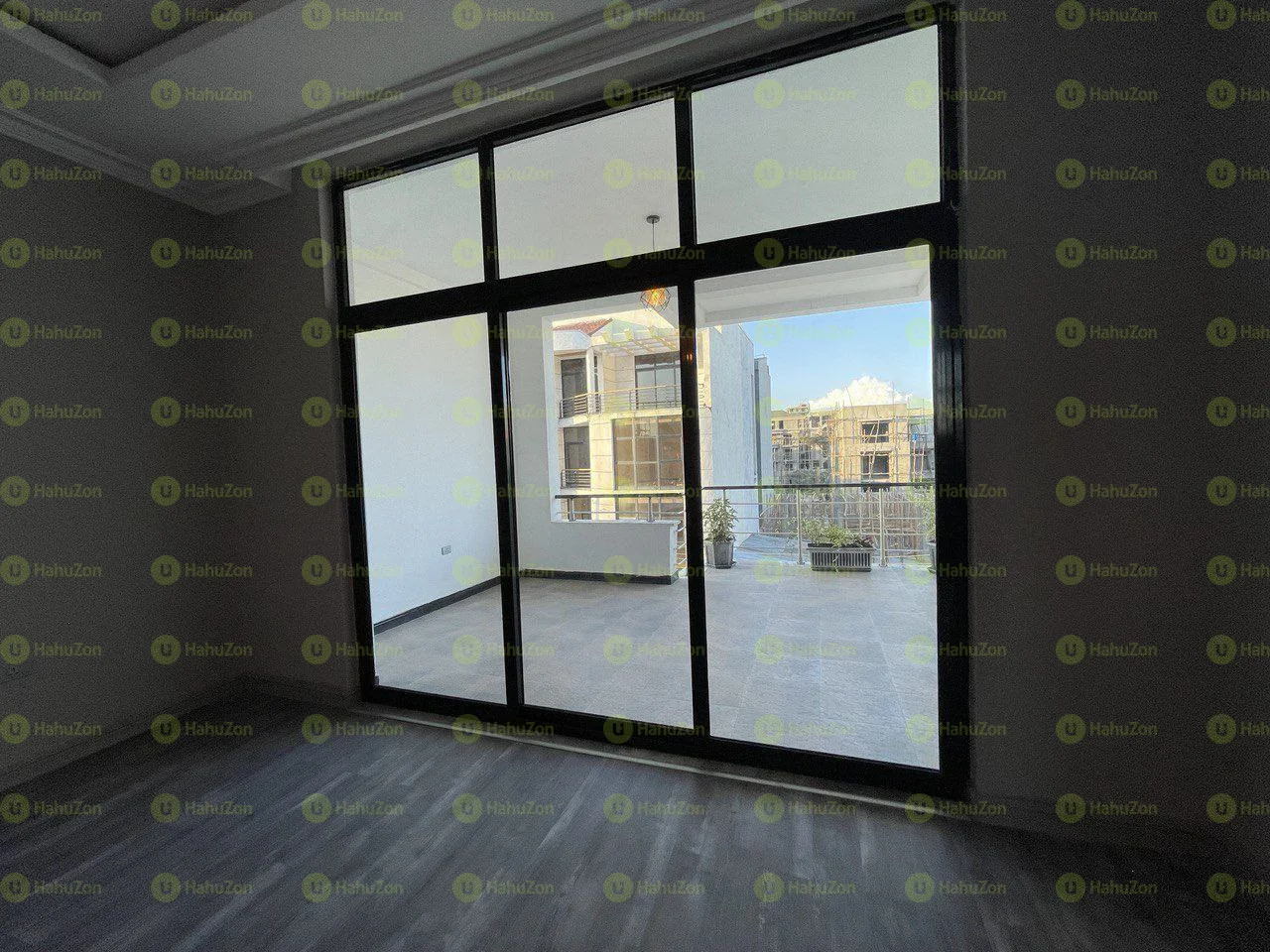 150 ካሬ የሚሸጥ ቤት በአያት