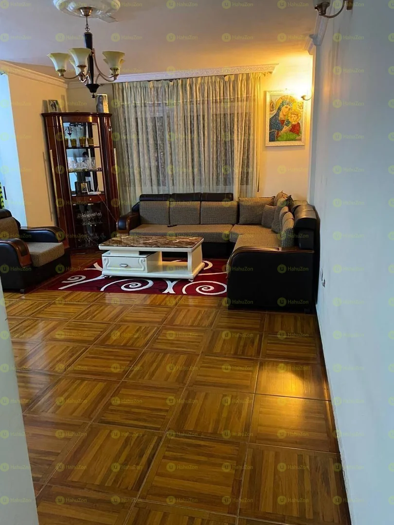 115 ካሬ የሚሸጥ አፓርትመንት በሰሚት 72 አካባቢ