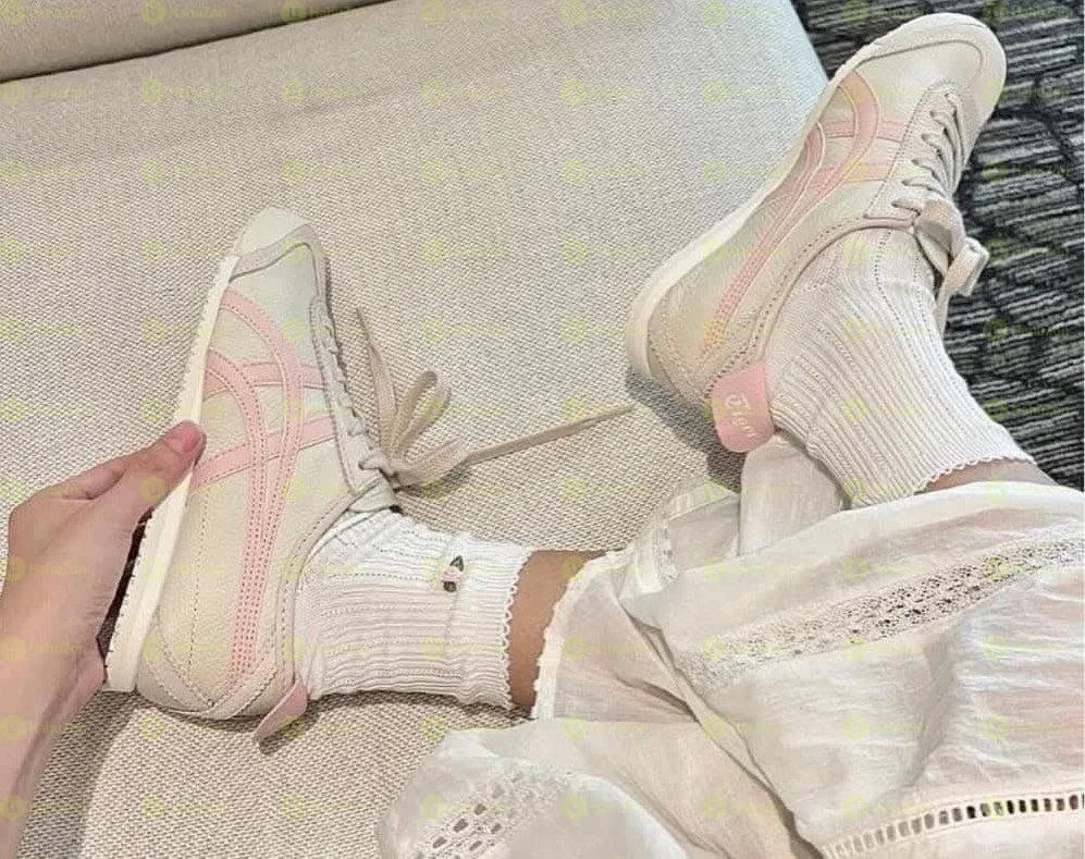 Tiger Onitsuka Mexico 66 Ginger Peach Oatmeal WMNS Shoes