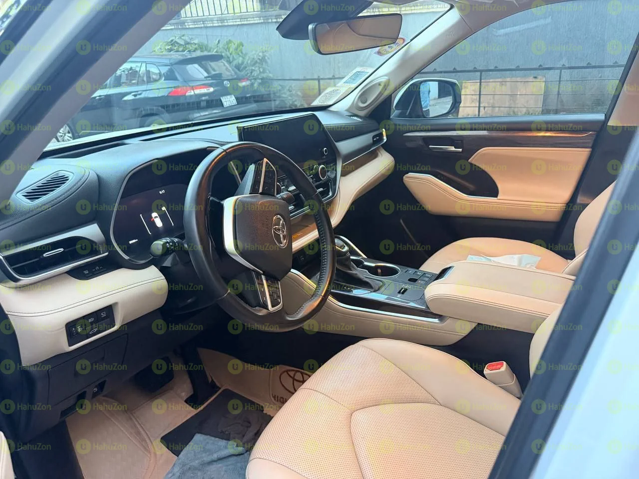 2023 Model-Toyota Highlander Hybrid