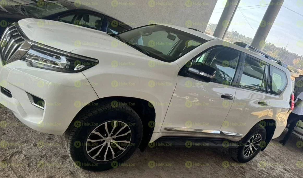 2012 Model-Toyota Land Cruiser Prado