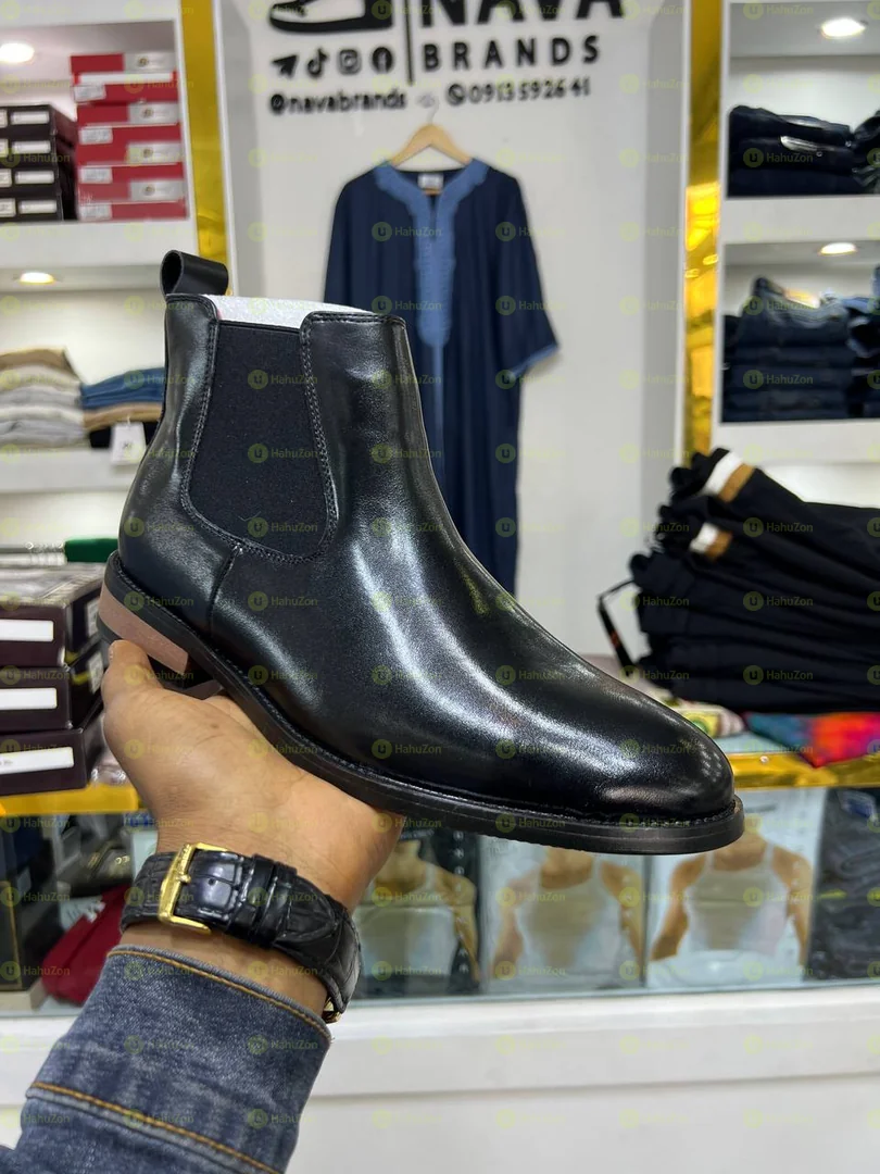 Half Chelsea Boots