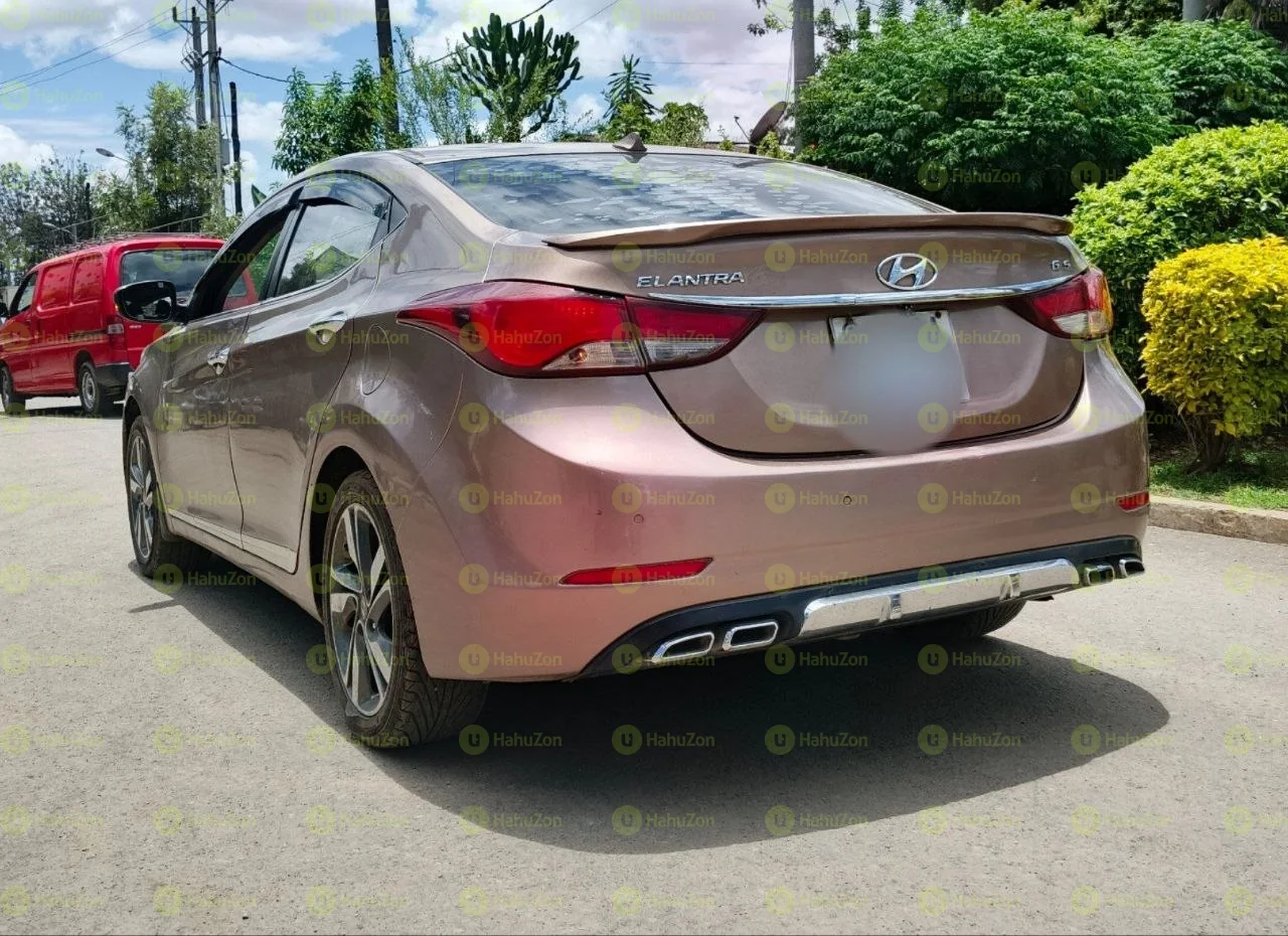 2022 Model-Hyundai Elantra