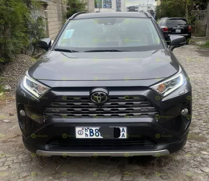 2020 Model-Toyota Rava 4