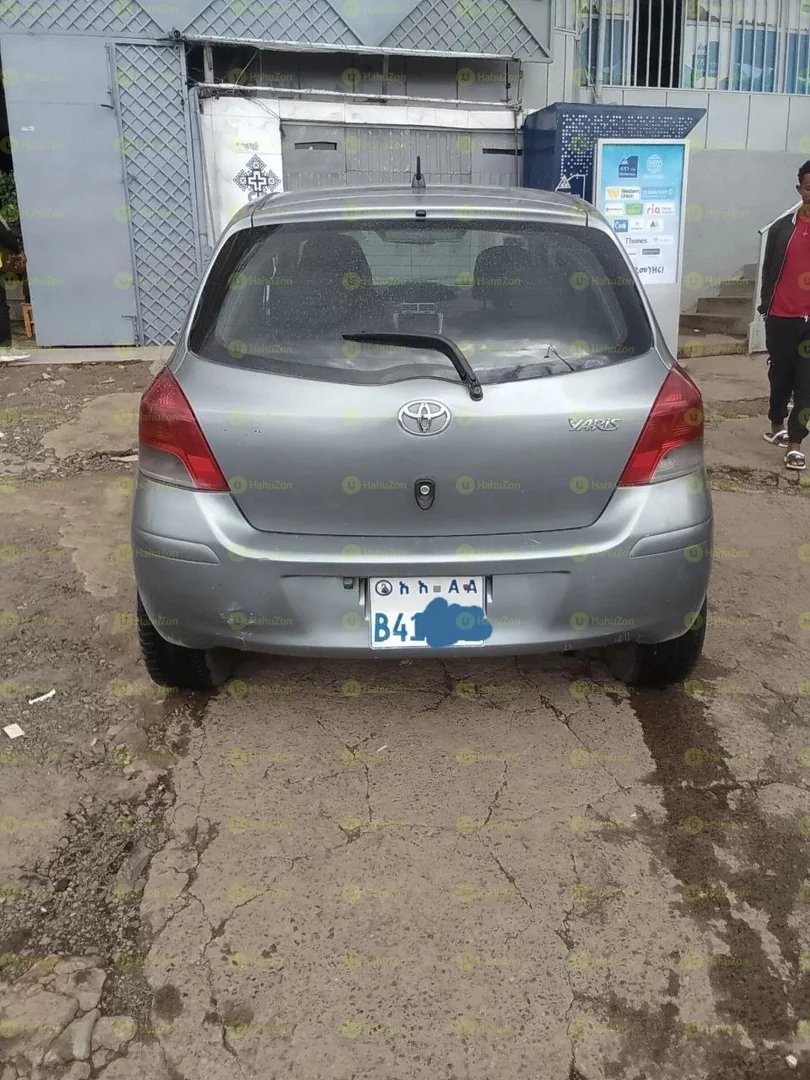 2008 Model-Model Yaris Compact