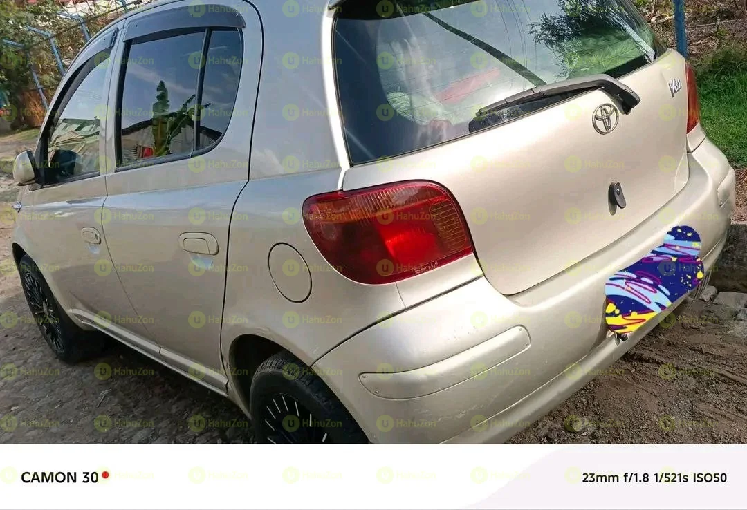 2004 Model-Toyota Vitz