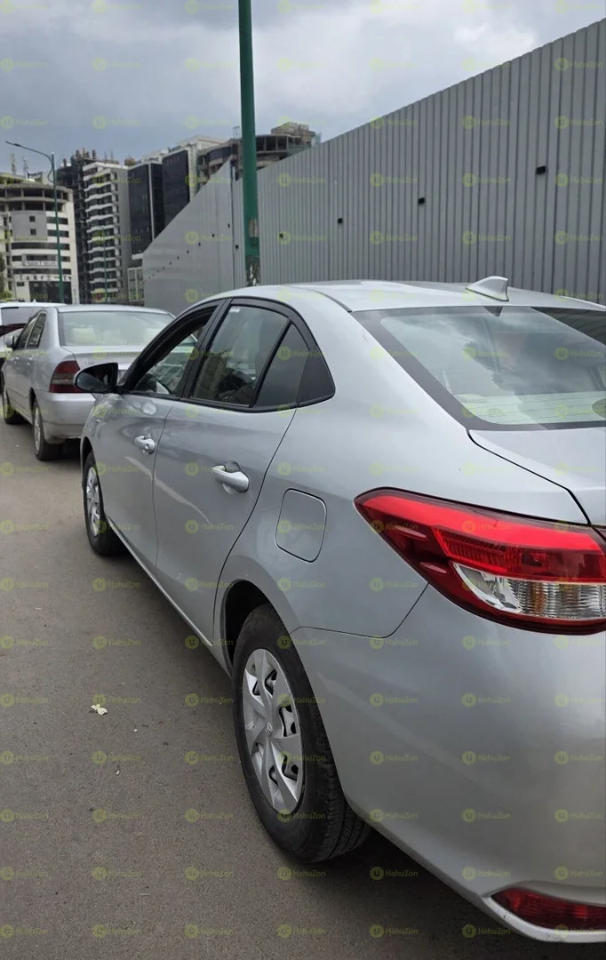 2013 Model-Toyota Yaris Sedan