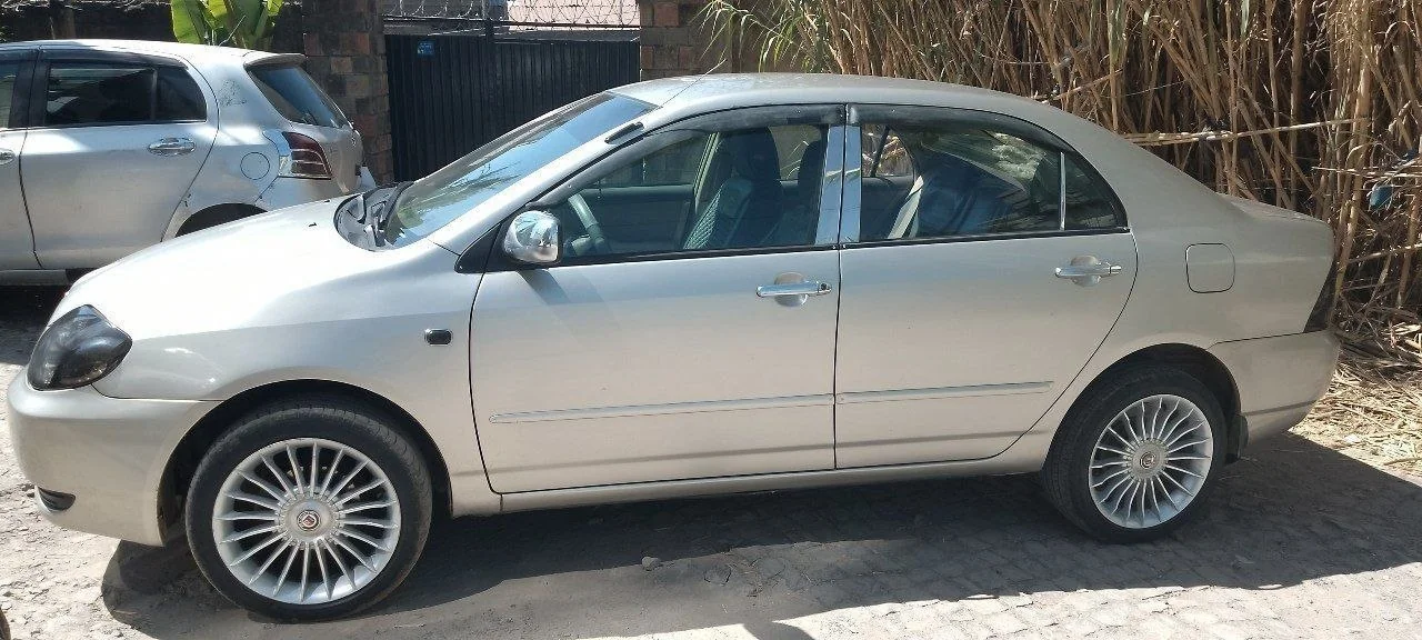 2003 Model-Toyota Corolla